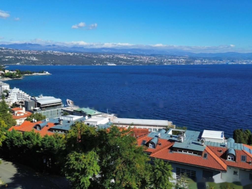 Piso en Opatija, Croacia, 108 m² - imagen 7