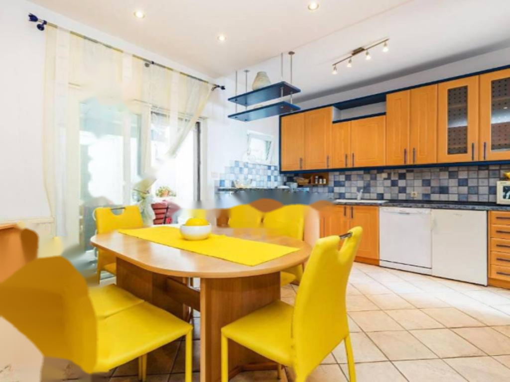 Flat in Opatija, Croatia, 140 m² - picture 7