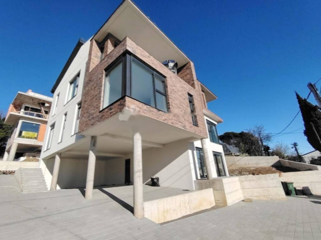 Piso en Opatija, Croacia, 148 m² - imagen 7