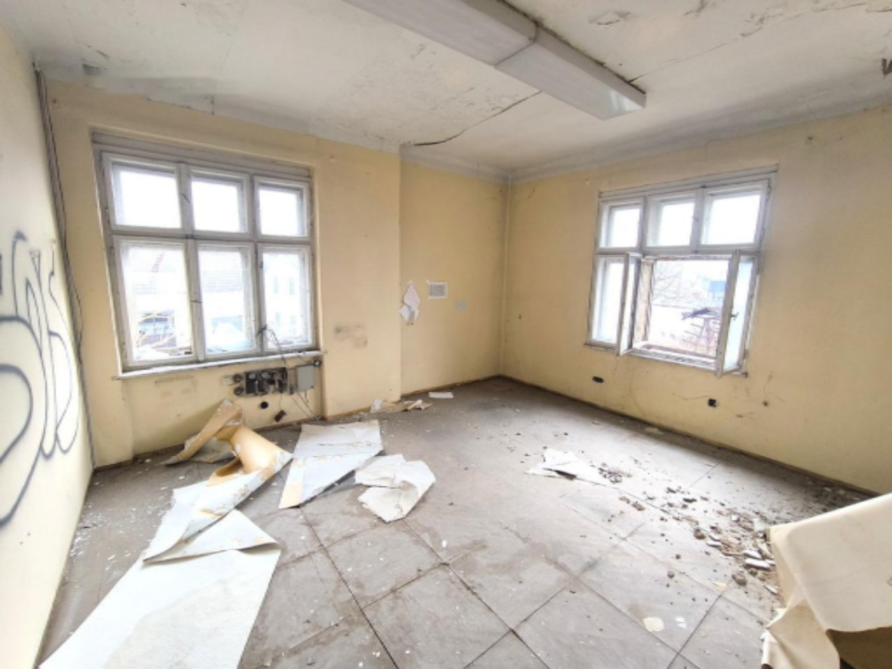 House in Ljubljana, Slovenia, 438 m² - picture 7