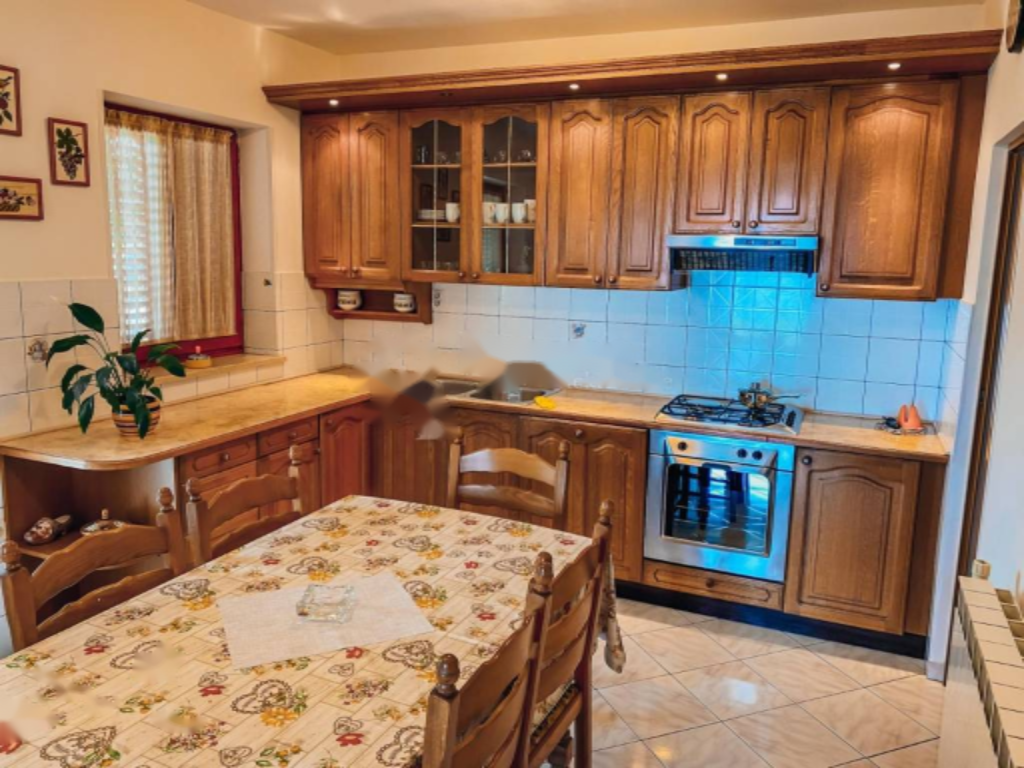 Casa en Opatija, Croacia, 470 m² - imagen 7