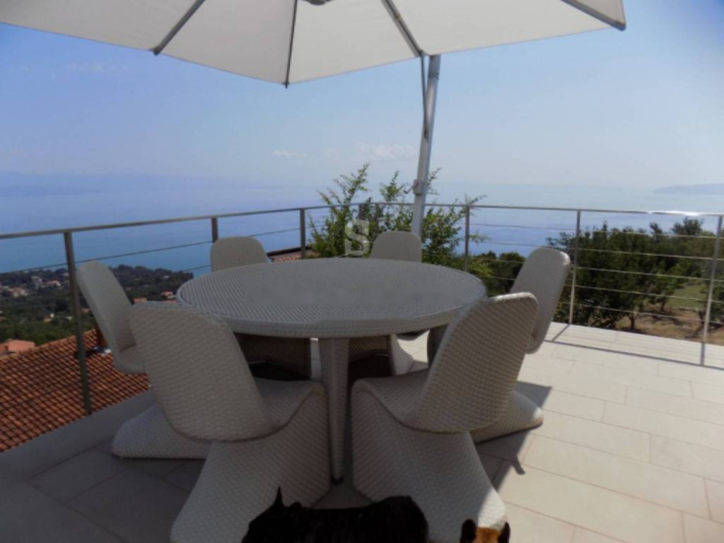 Maison à Opatija, Croatie, 350 m² - image 7