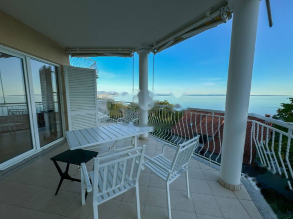 Flat in Opatija, Croatia, 147 m² - picture 8