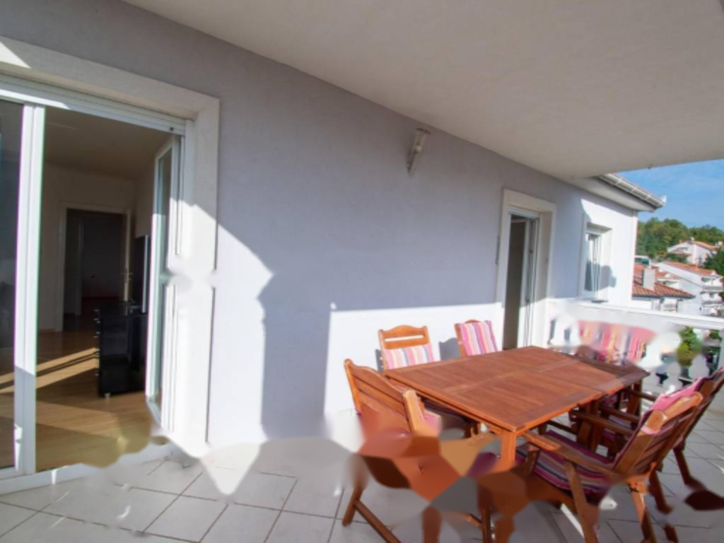 Flat in Opatija, Croatia, 173 m² - picture 8