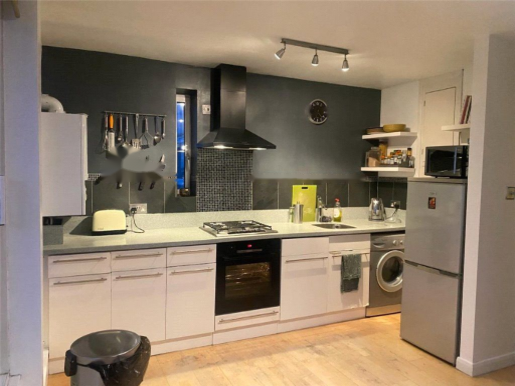 Flat in London, United Kingdom, 58 m² - picture 8