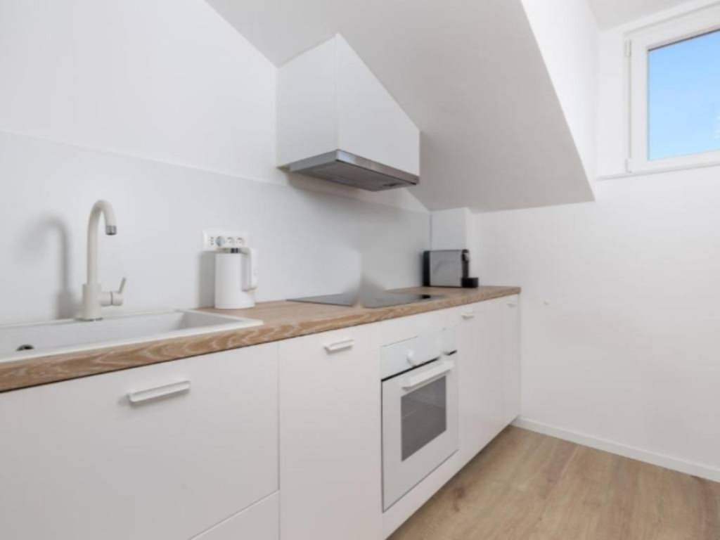 Flat in Opatija, Croatia, 83 m² - picture 8