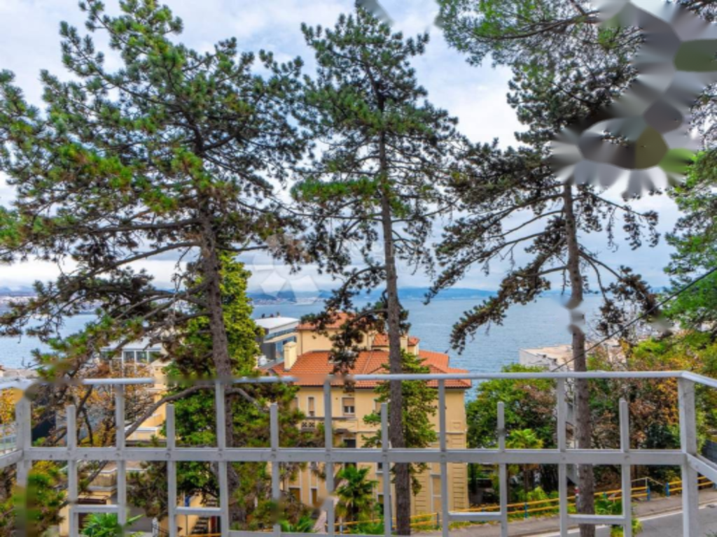 Flat in Opatija, Croatia, 145 m² - picture 8