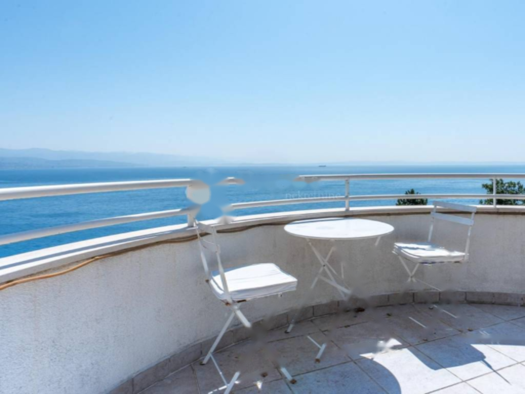 Casa en Opatija, Croacia, 615 m² - imagen 9