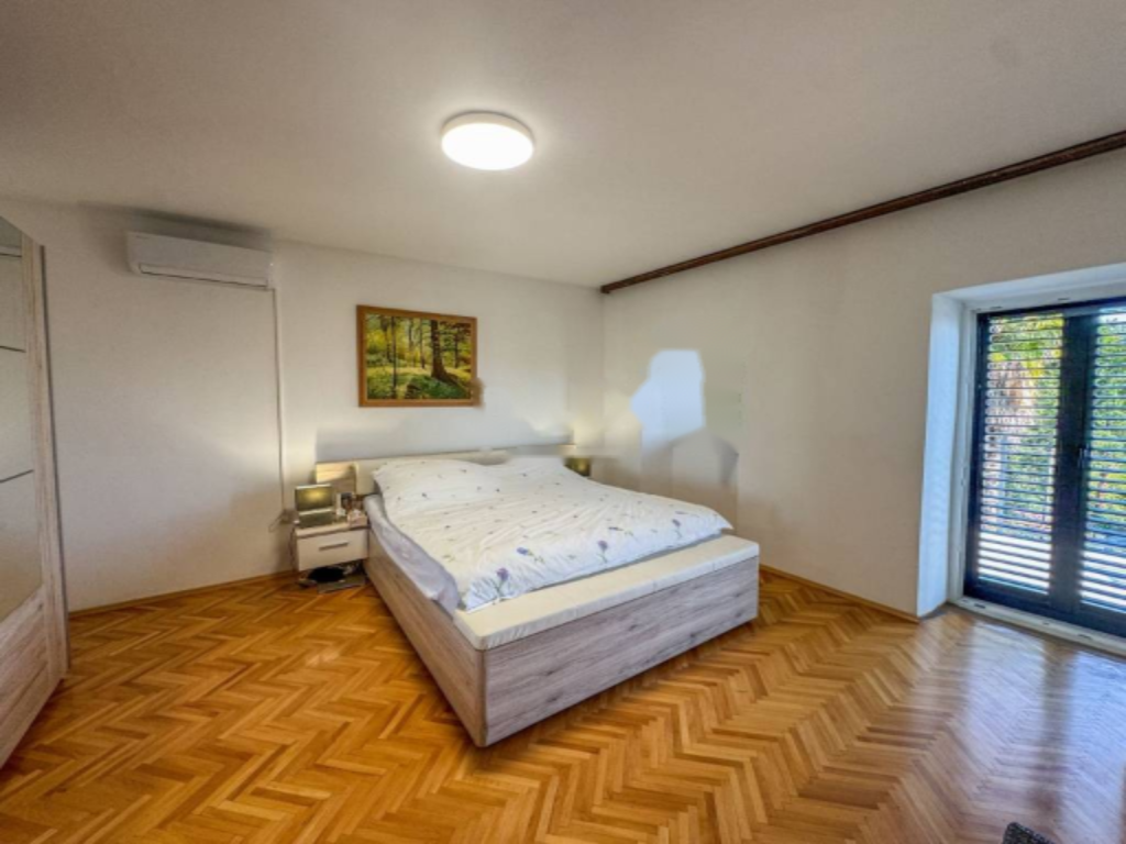 House in Opatija, Croatia, 200 m² - picture 9