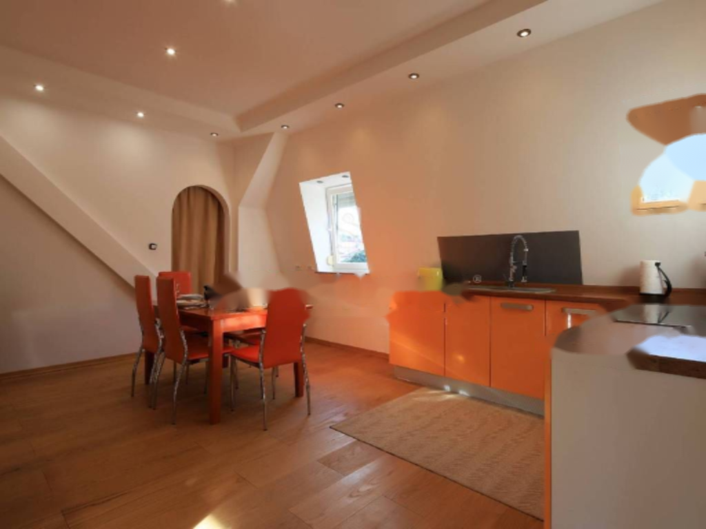 Flat in Opatija, Croatia, 170 m² - picture 10