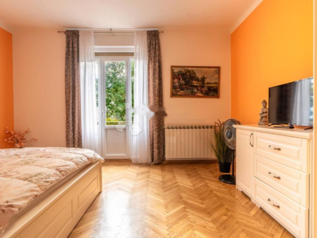 Flat in Opatija, Croatia, 145 m² - picture 10