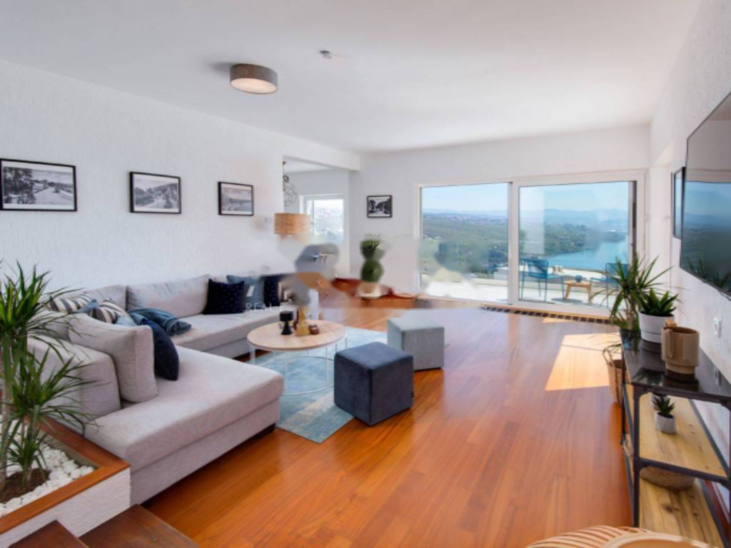 Maison à Opatija, Croatie, 300 m² - image 10