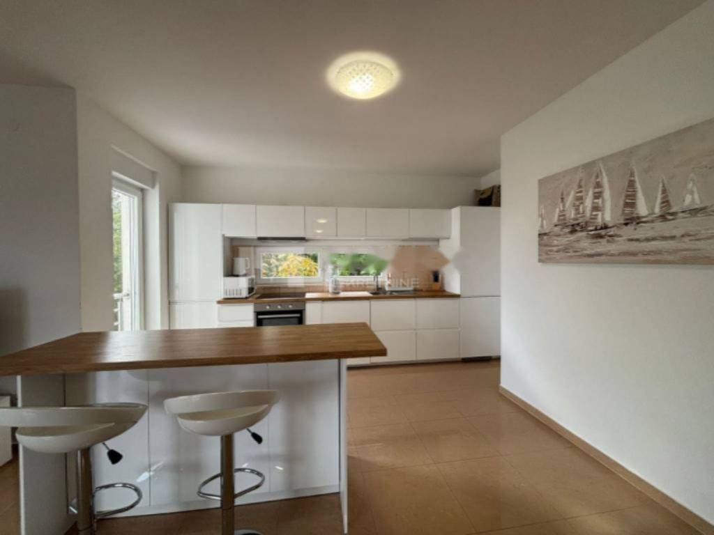 Flat in Opatija, Croatia, 130 m² - picture 10