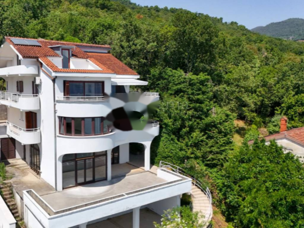 Casa en Opatija, Croacia, 615 m² - imagen 10