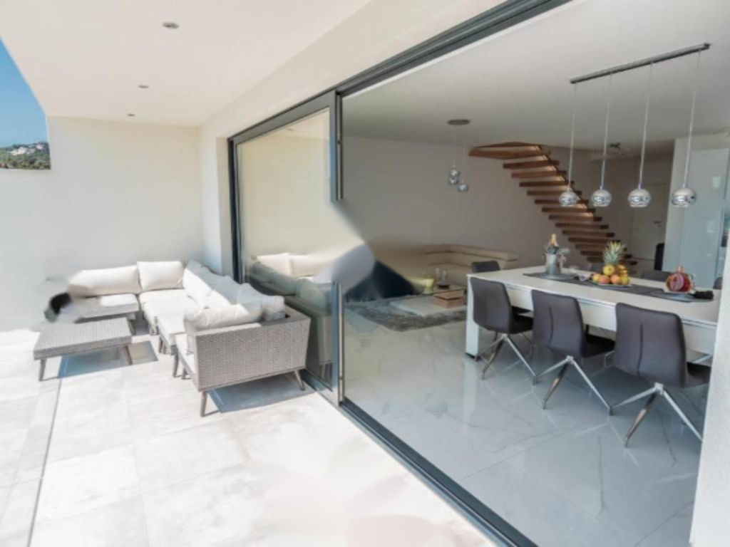 Maison à Opatija, Croatie, 250 m² - image 11