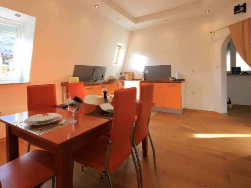 Flat in Opatija, Croatia, 170 m² - picture 11