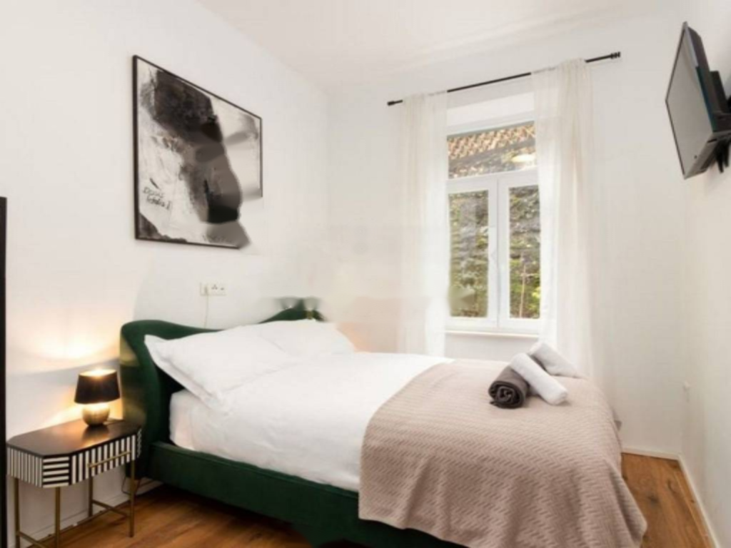 Flat in Opatija, Croatia, 100 m² - picture 11