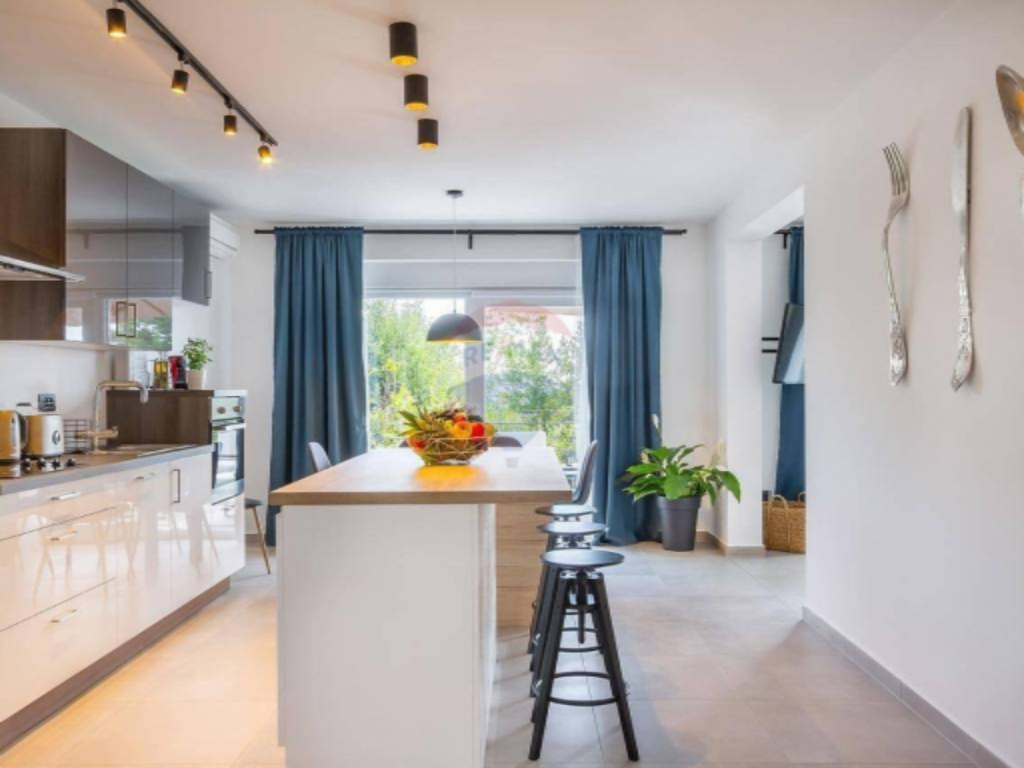 Casa en Opatija, Croacia, 250 m² - imagen 11