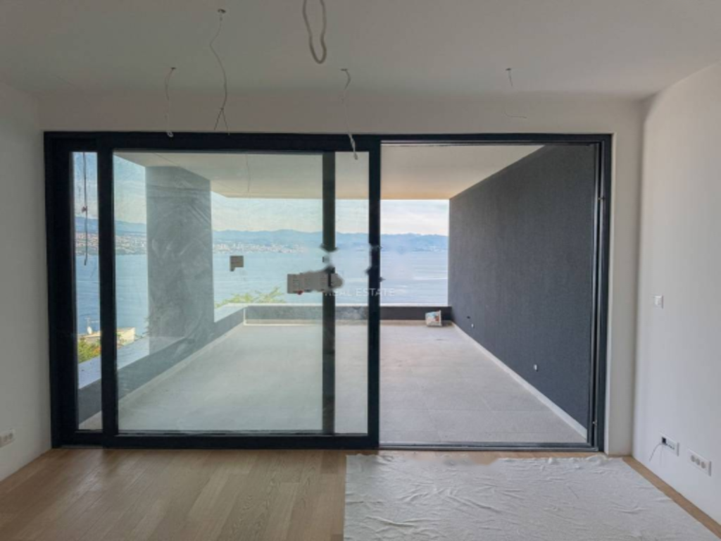 Flat in Opatija, Croatia, 107 m² - picture 11