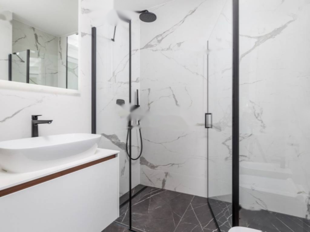 Flat in Opatija, Croatia, 261 m² - picture 11