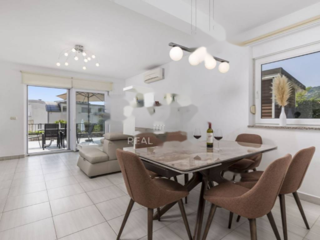 Piso en Opatija, Croacia, 70 m² - imagen 11