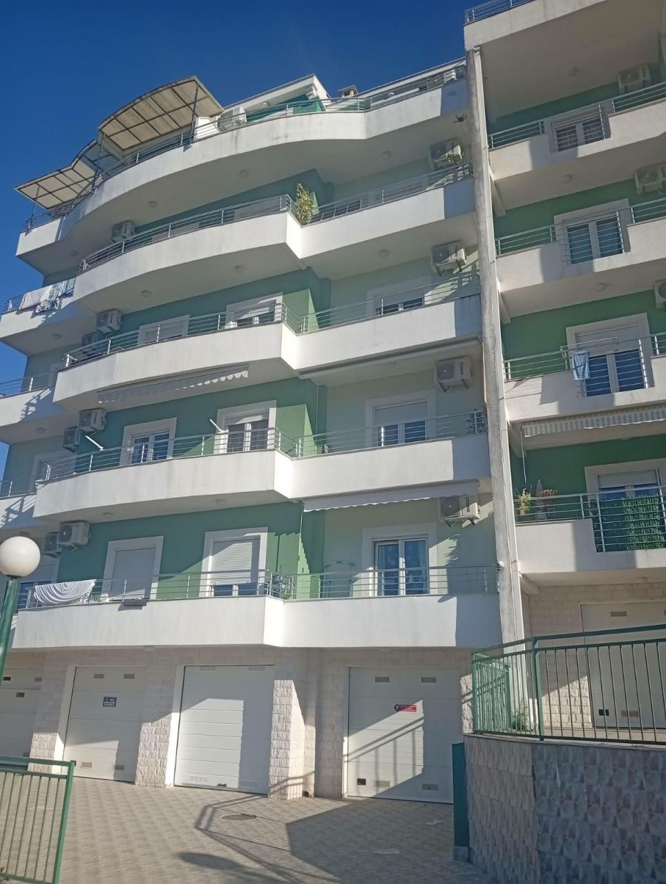 Flat in Herceg-Novi, Montenegro, 62 m² - picture 2