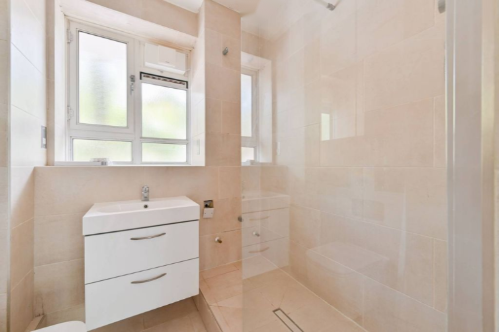 Appartement à Londres, Royaume-Uni, 46 m² - image 1