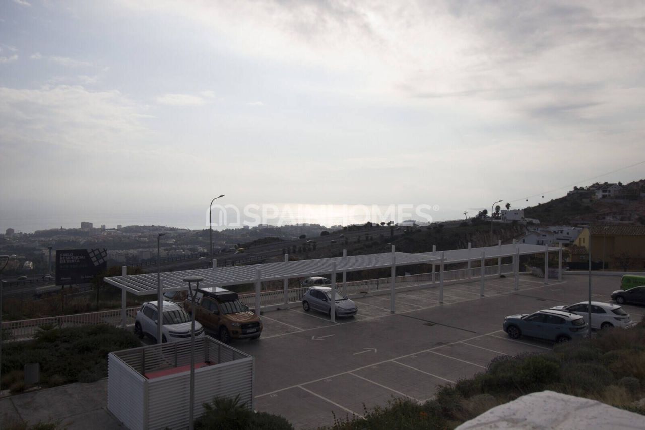 Apartment in Benalmadena, Spain, 80 m² - picture 2