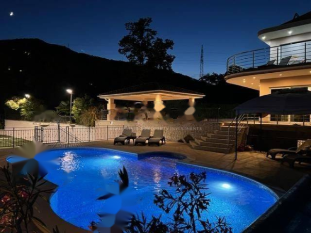 Haus in Opatija, Kroatien, 697 m² - Foto 1