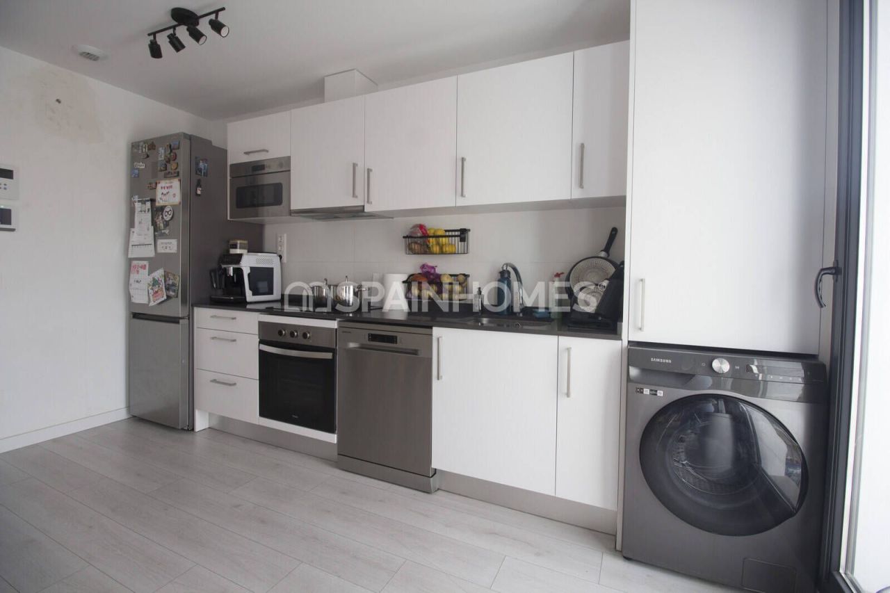 Apartment in Benalmadena, Spain, 80 m² - picture 8