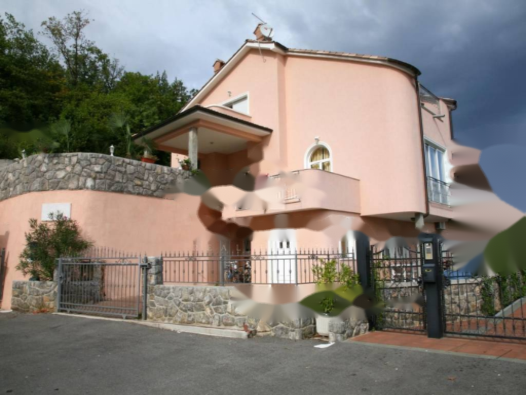 House in Opatija, Croatia, 390 m² - picture 1