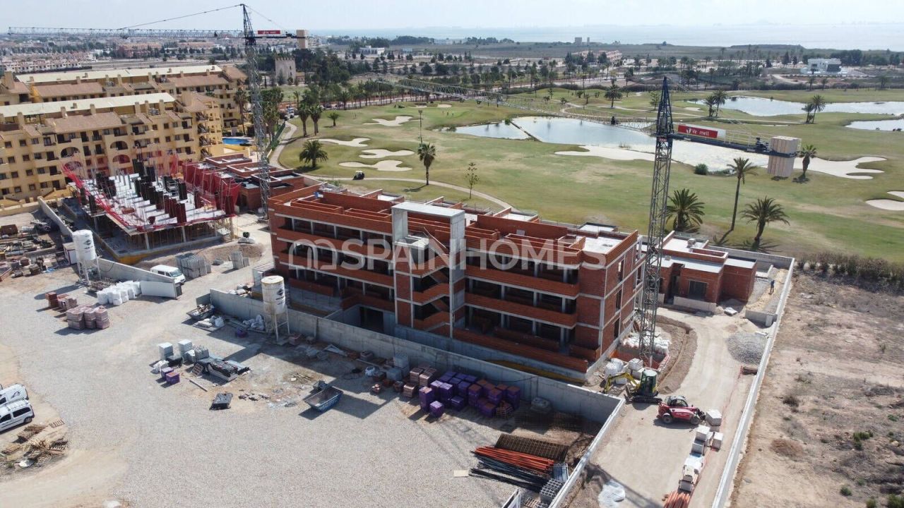 Apartment in Los Alcazares, Spain, 68 m² - picture 11