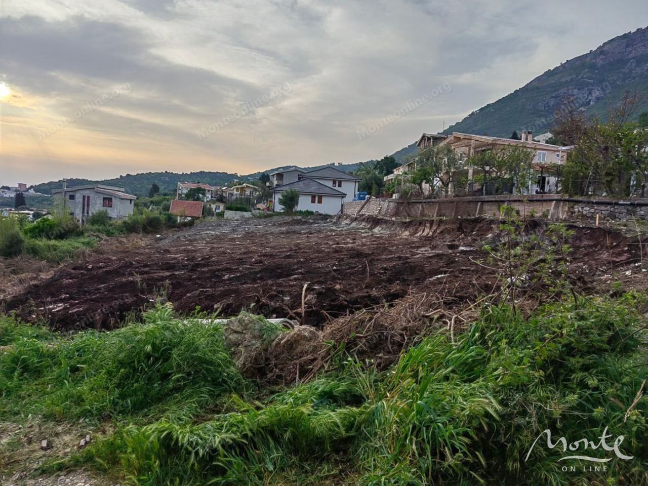 Terreno a Bar, Montenegro, 1 883 m2 - foto 2