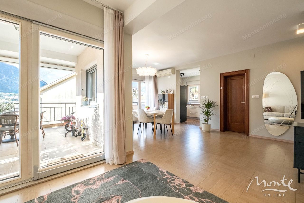 Appartement à Dobrota, Monténégro, 114 m² - image 4