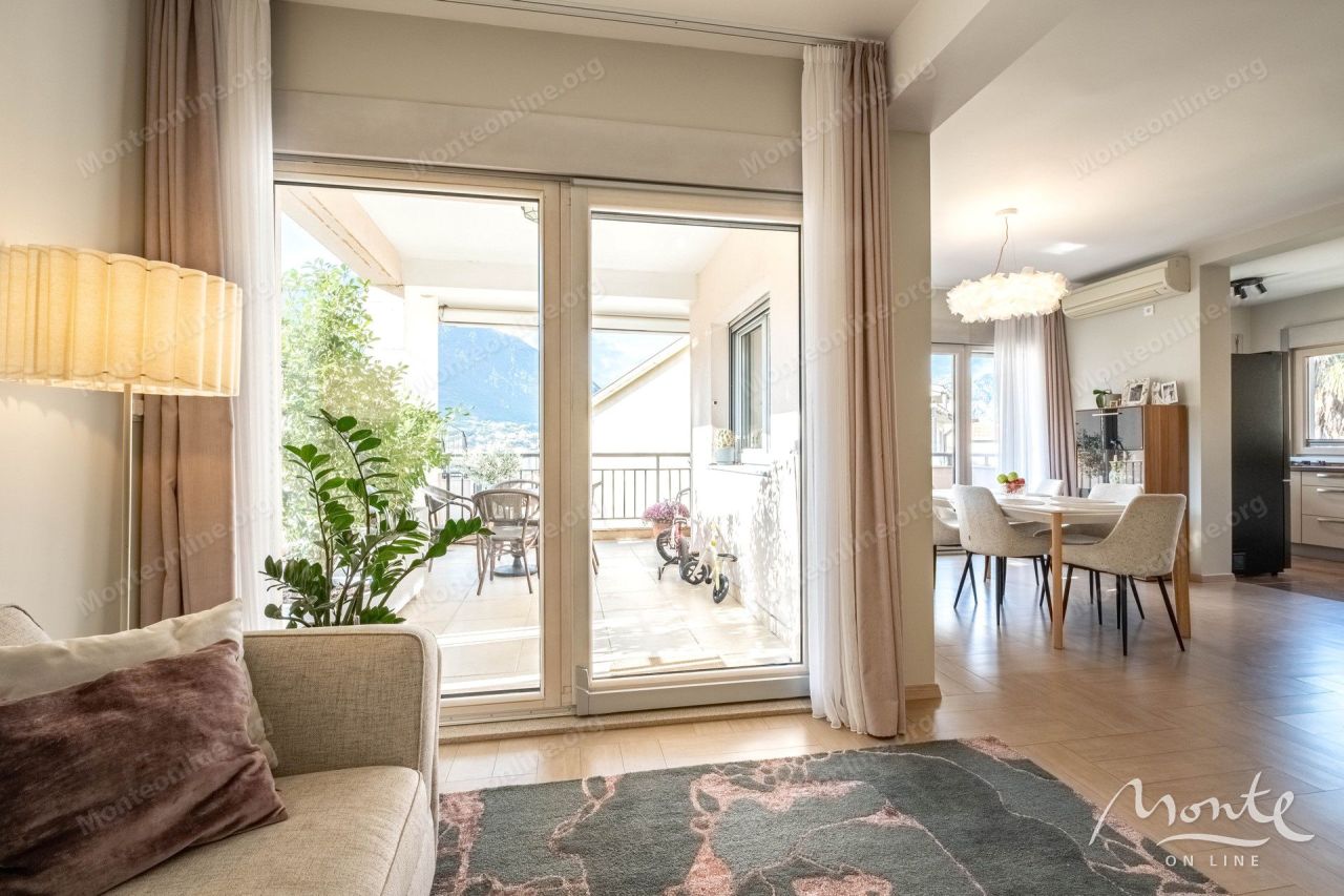 Appartement à Dobrota, Monténégro, 114 m² - image 5