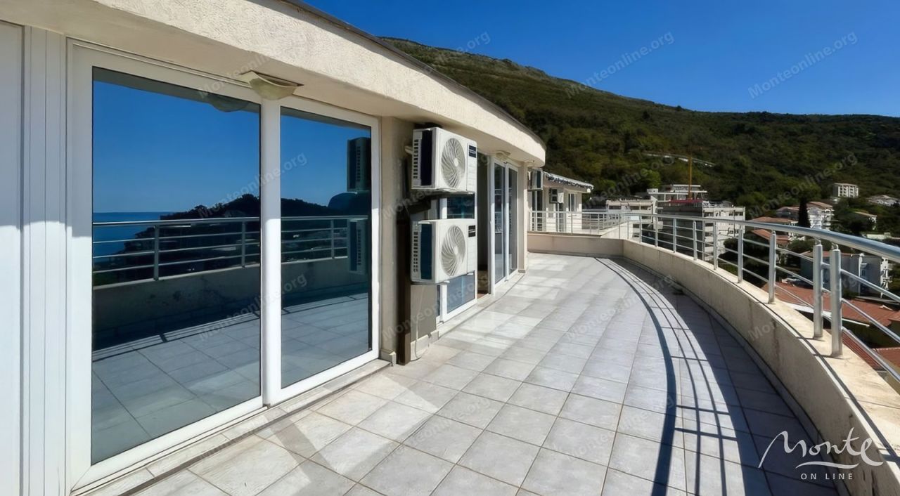 Apartamento en Petrovac, Montenegro, 169 m² - imagen 11