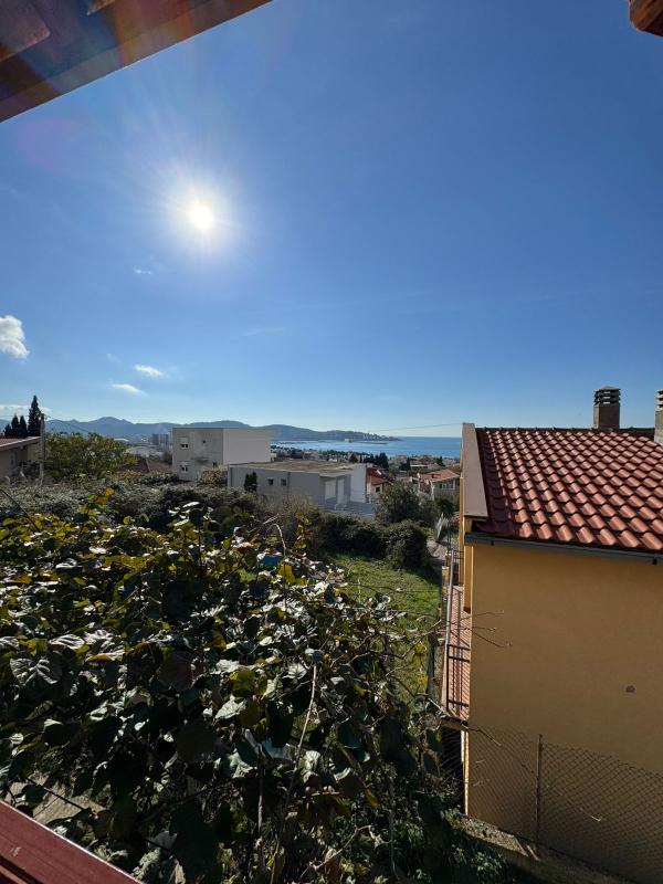 Maison à Šušanj, Monténégro, 80 m² - image 1