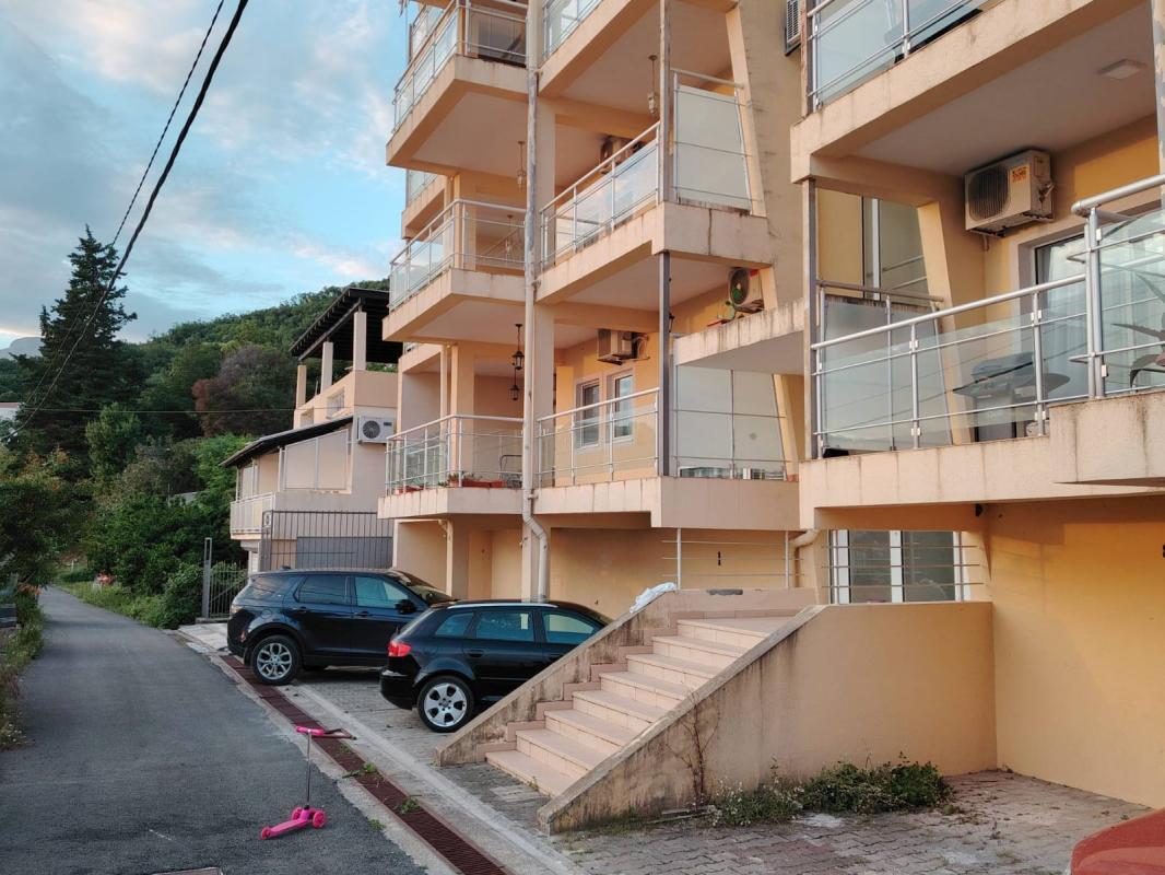 Appartamento a Seoce, Montenegro, 97 m² - foto 2