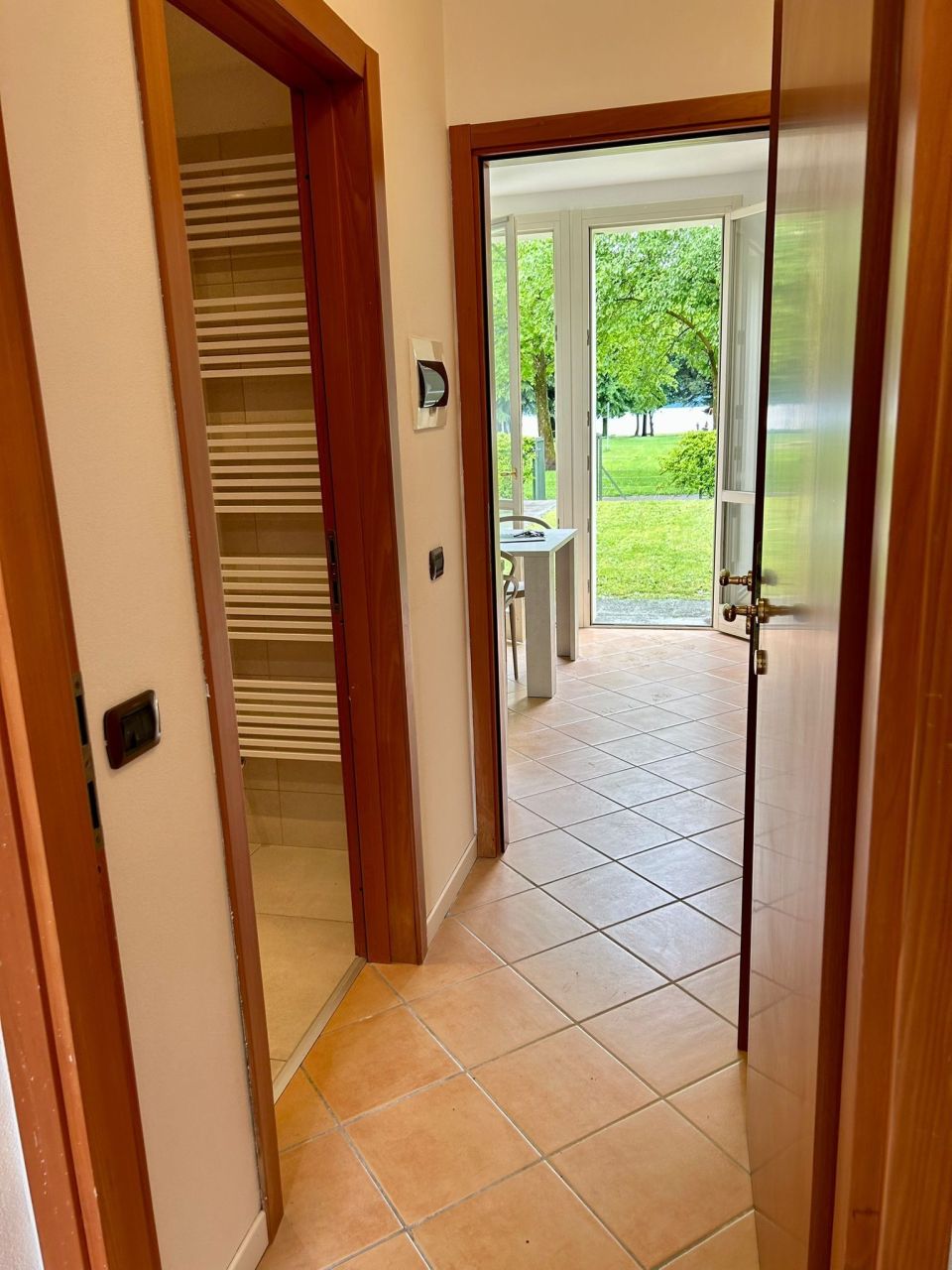 Piso en Porlezza, Italia, 53 m² - imagen 2