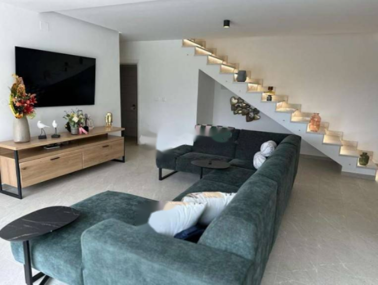 Casa en Opatija, Croacia, 328 m² - imagen 8