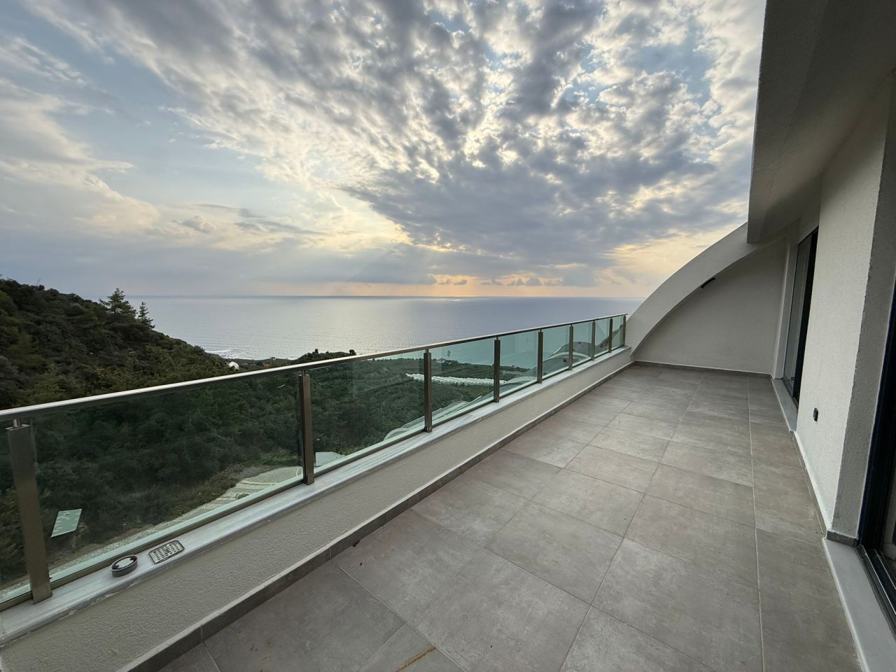 Villa in Alanya, Turkey, 330 m² - picture 1