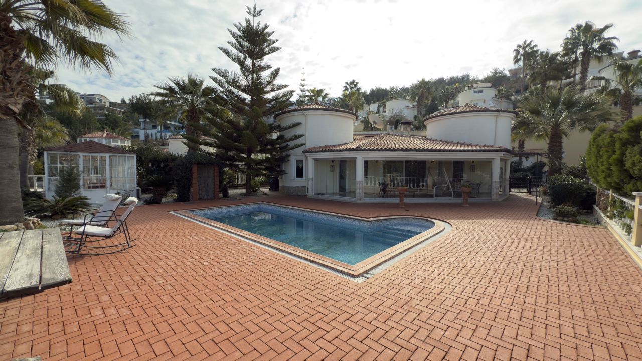 Villa in Alanya, Turkey, 245 m² - picture 1