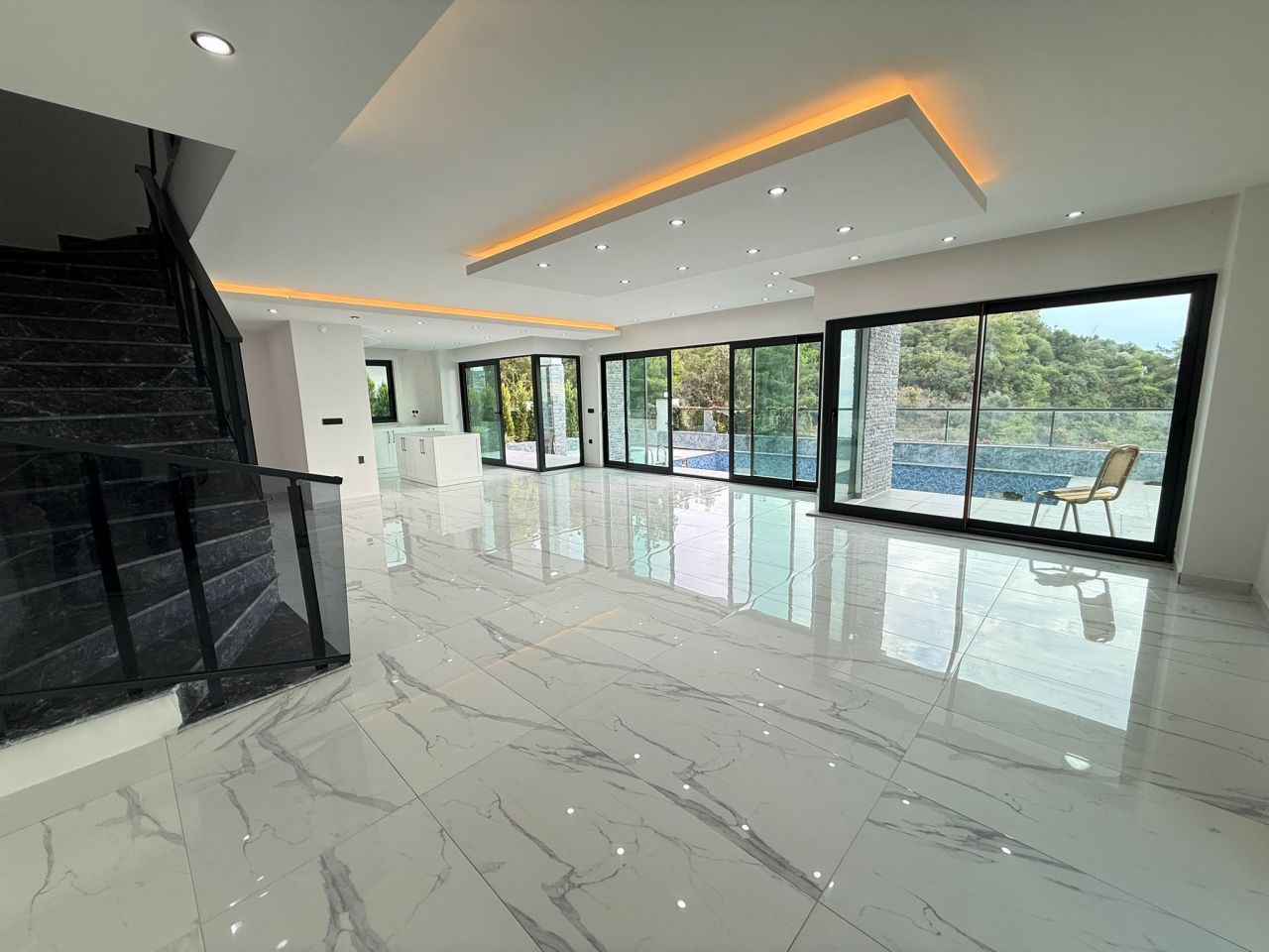 Villa in Alanya, Turkey, 330 m² - picture 2