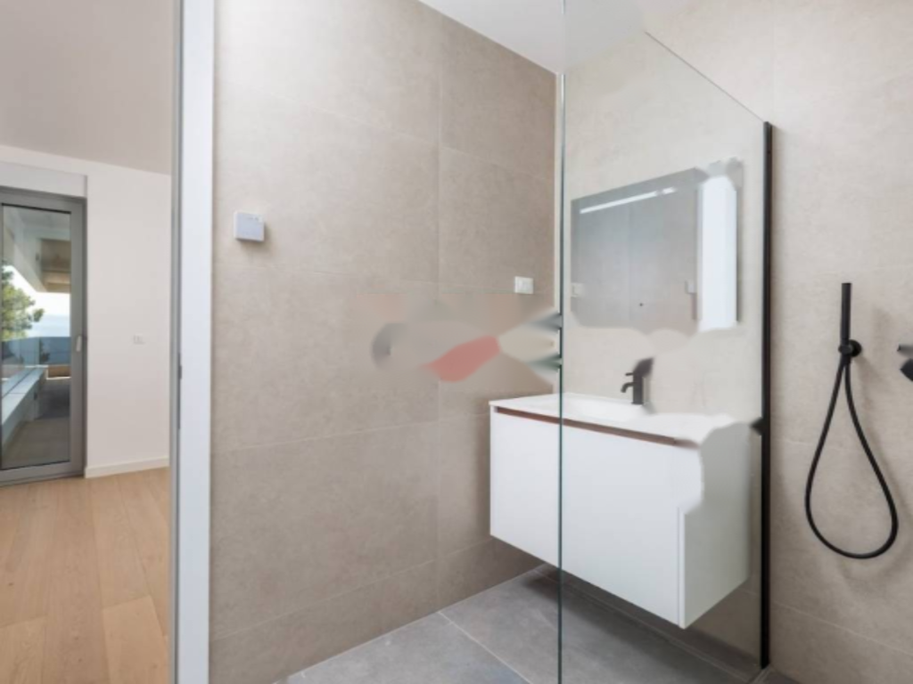 Piso en Opatija, Croacia, 108 m² - imagen 12