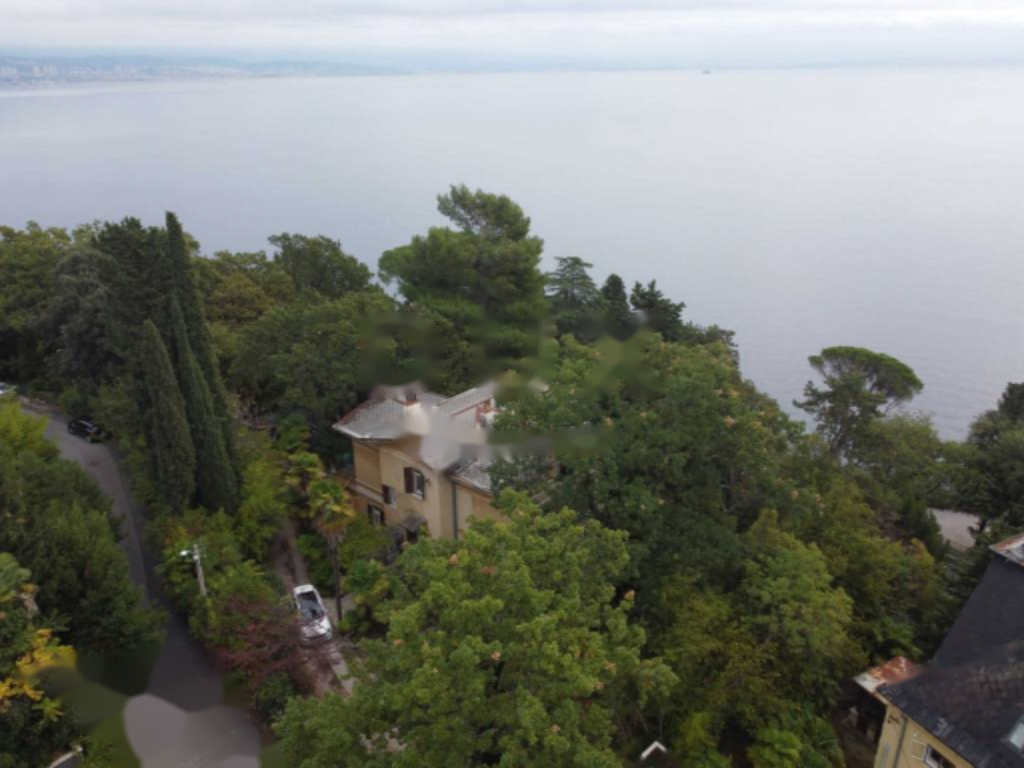 Flat in Opatija, Croatia, 294 m² - picture 12