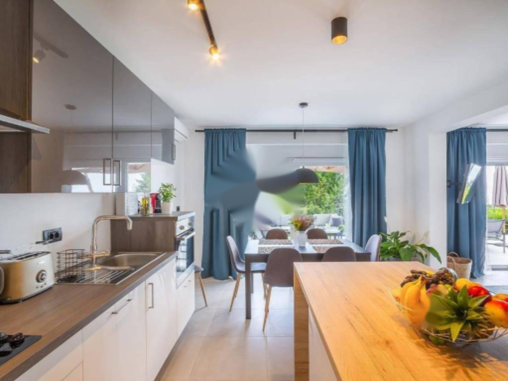 Casa en Opatija, Croacia, 250 m² - imagen 12