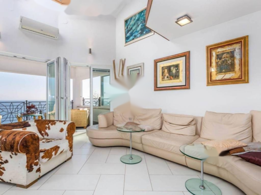 Maison à Opatija, Croatie, 482 m² - image 12