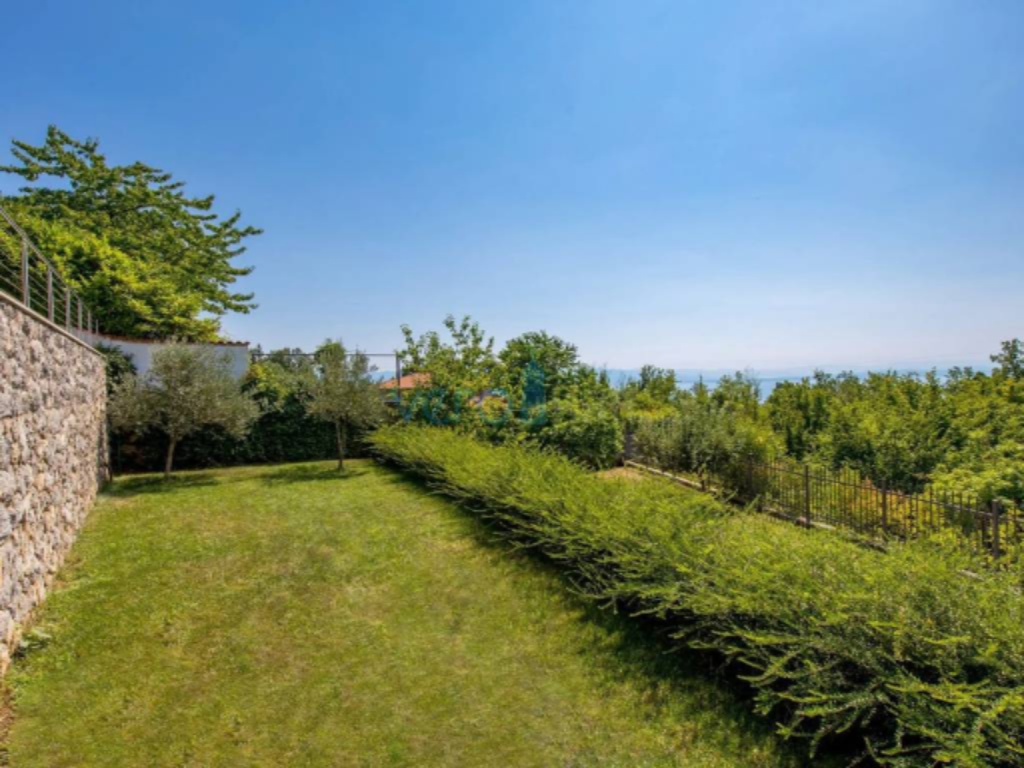 House in Opatija, Croatia, 192 m² - picture 12