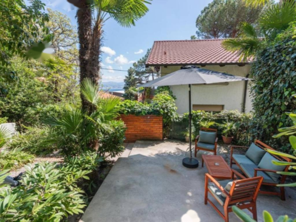 Flat in Opatija, Croatia, 140 m² - picture 12