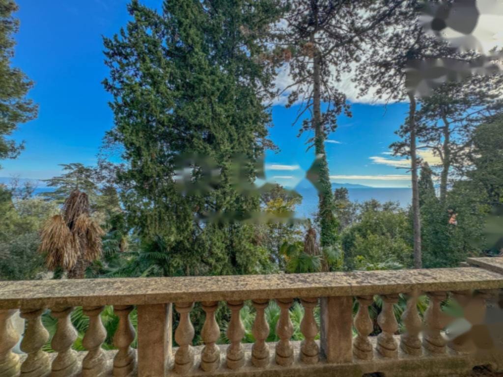 Flat in Opatija, Croatia, 294 m² - picture 12